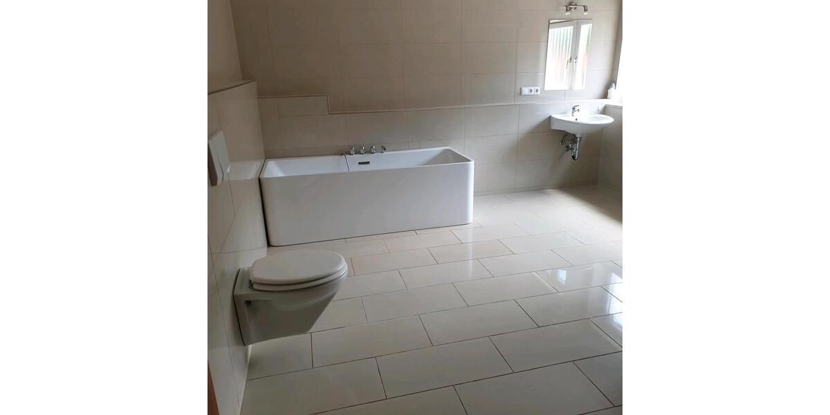 Wohnen auf Zeit Möttingen - 2 Zimmer, 16 m&sup2;, 20&euro; | Angebot:25653921