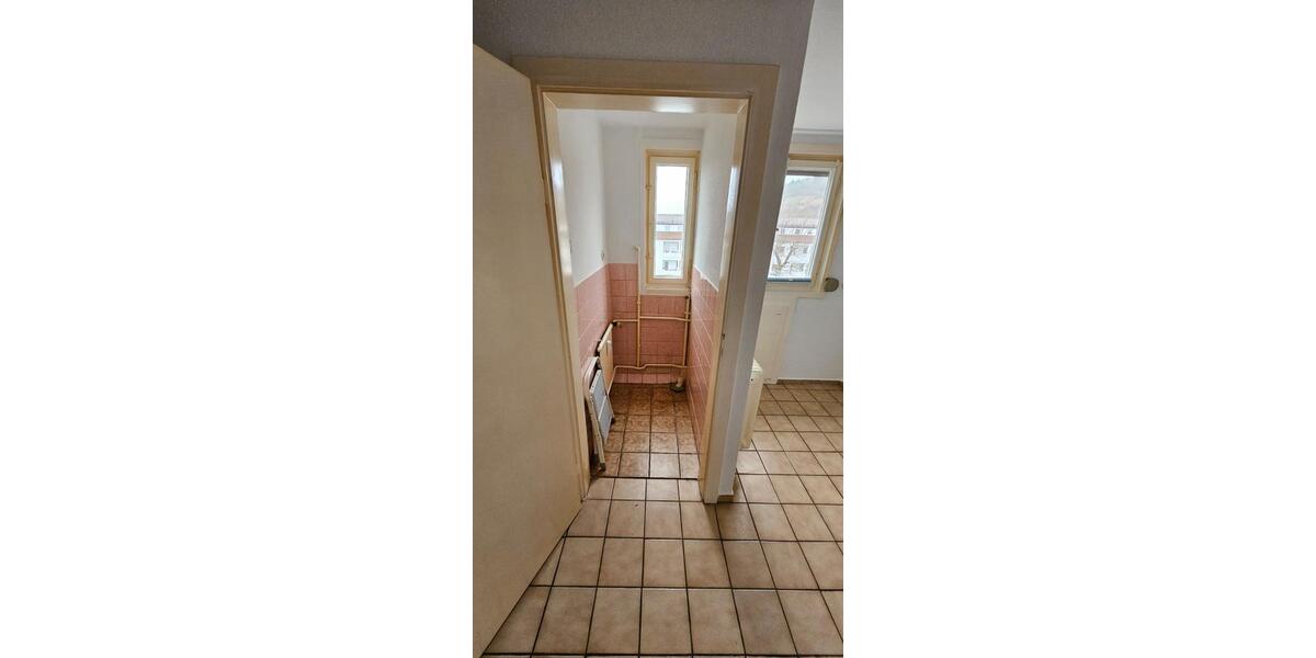 Dachgeschoßwohnung Bad Mergentheim - 3 Zimmer, 81 m&sup2;, 700&euro; | Angebot:23689910