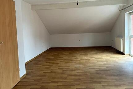 Wohnung Korbach - 3 Zimmer, 113 m&sup2;, 900&euro; | Angebot:25859901