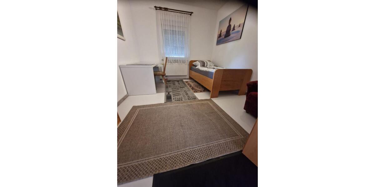 Erdgeschoßwohnung Lahr (Schwarzwald) - 1 Zimmer, 43 m&sup2;, 490&euro; | Angebot:24769317