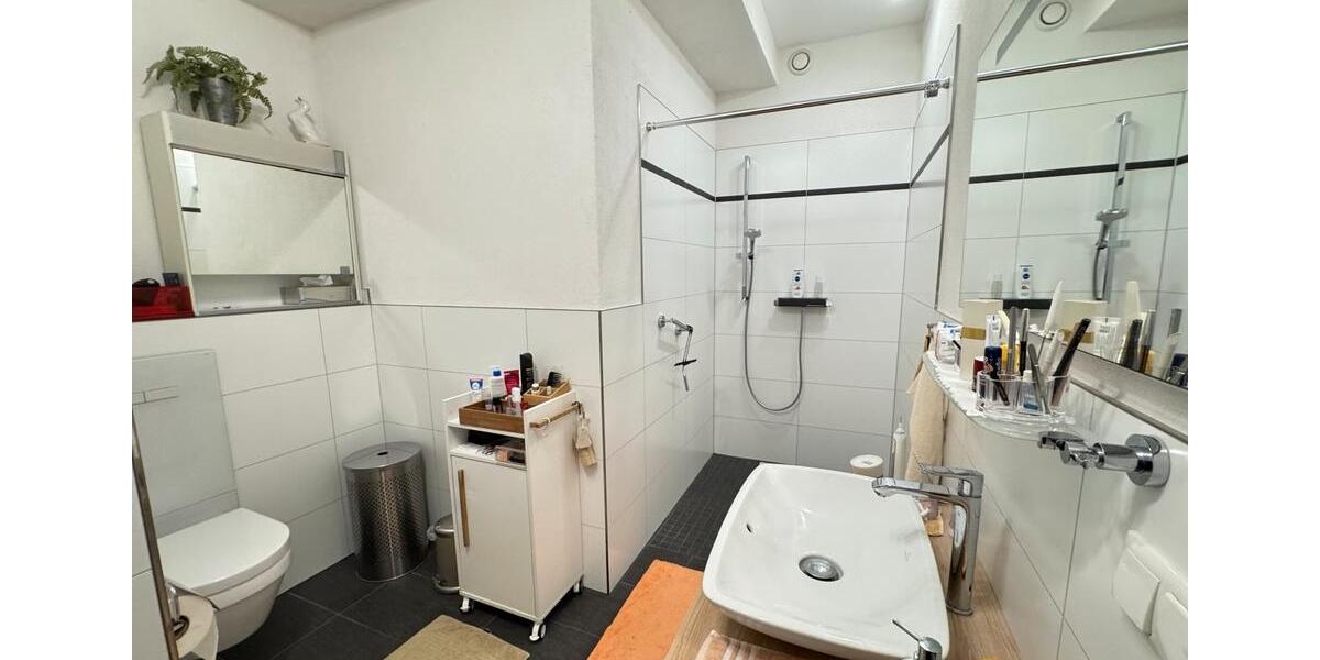 Erdgeschoßwohnung Ahnatal - 3 Zimmer, 122 m&sup2;, 1.400&euro; | Angebot:25991879