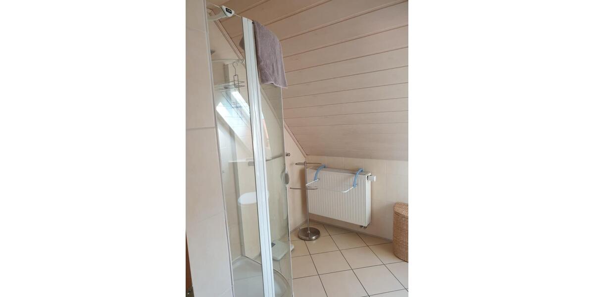 Wohnen auf Zeit Spangenberg - 3 Zimmer, 100 m&sup2;, 19&euro; | Angebot:19160284