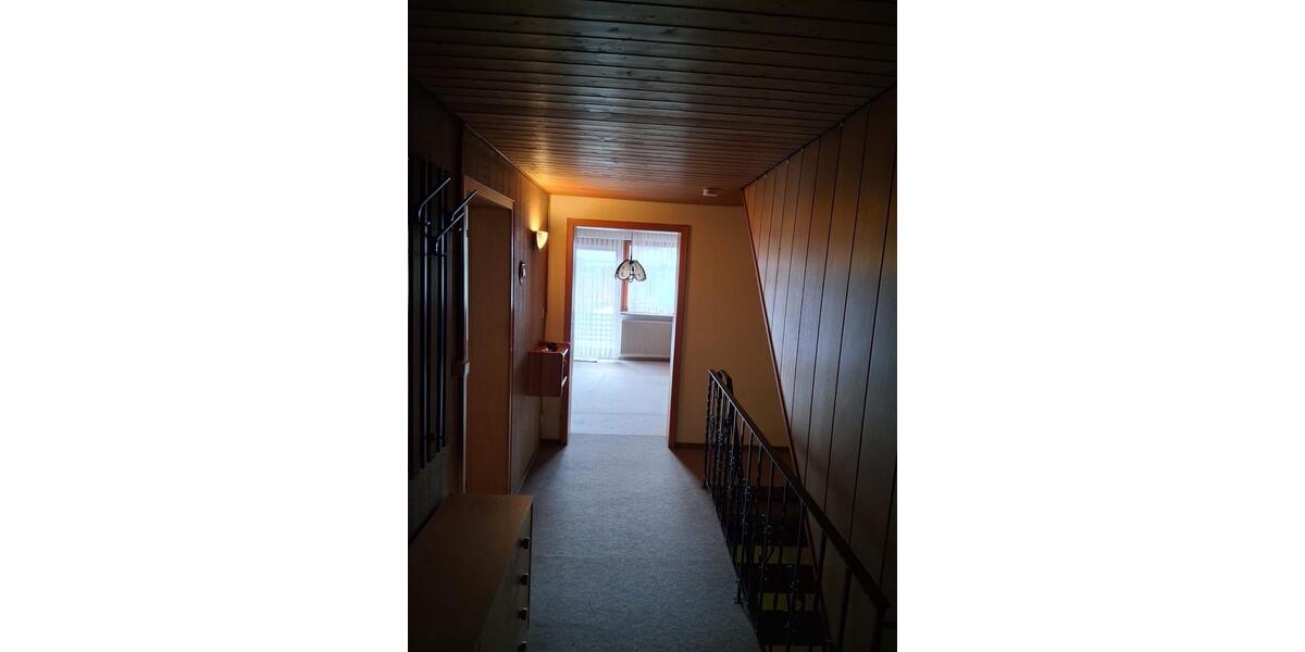 Etagenwohnung Scheer - 5 Zimmer, 161 m&sup2;, 1.299&euro; | Angebot:26023521