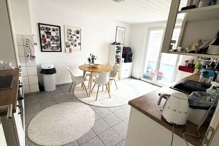 Wohnung Köln Nippes - 2 Zimmer, 75 m&sup2;, 950&euro; | Angebot:26653097