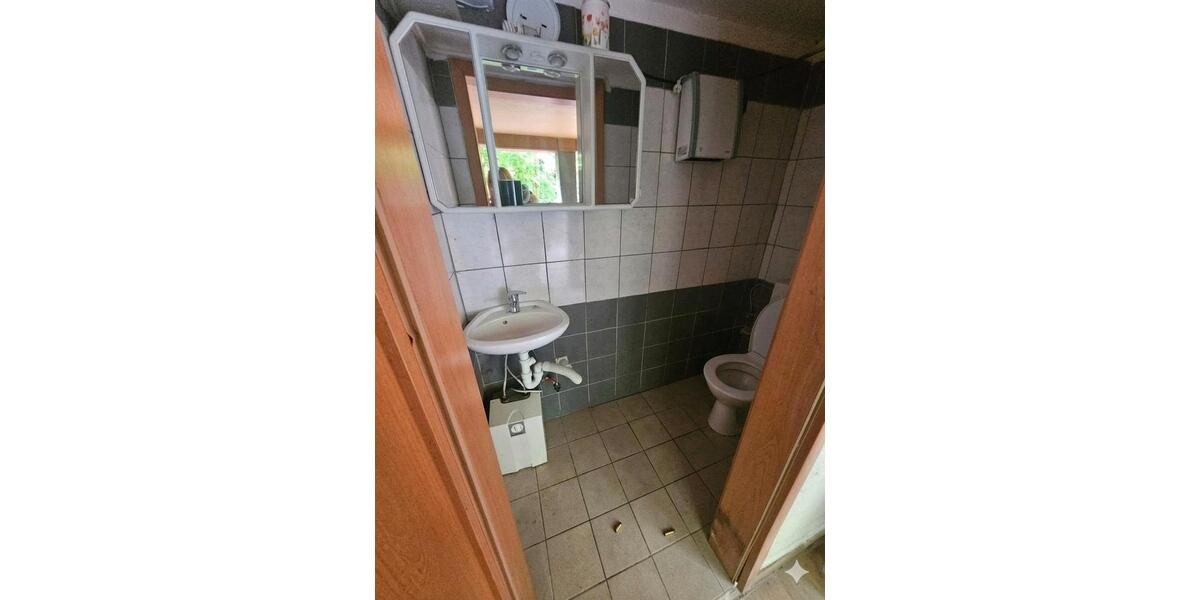 Etagenwohnung Lindenberg - 4 Zimmer, 90 m&sup2;, 850&euro; | Angebot:26580459
