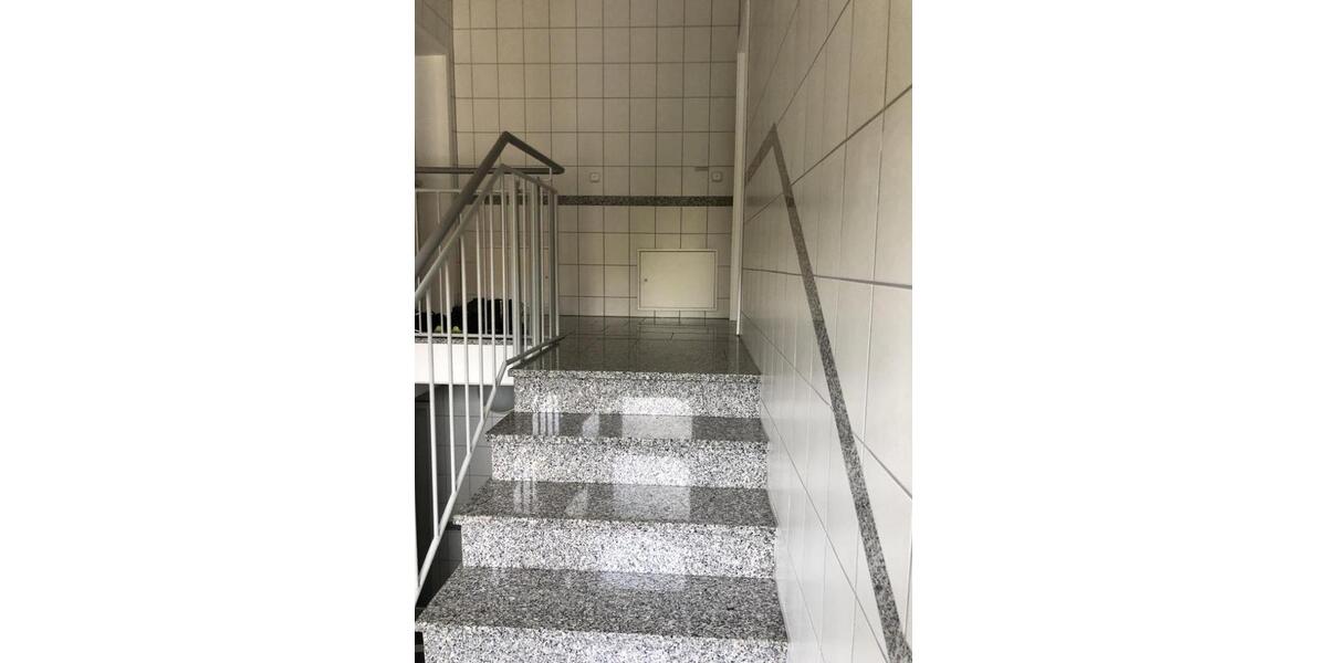 Dachgeschoßwohnung Feucht - 2 Zimmer, 53 m&sup2;, 680&euro; | Angebot:25932416