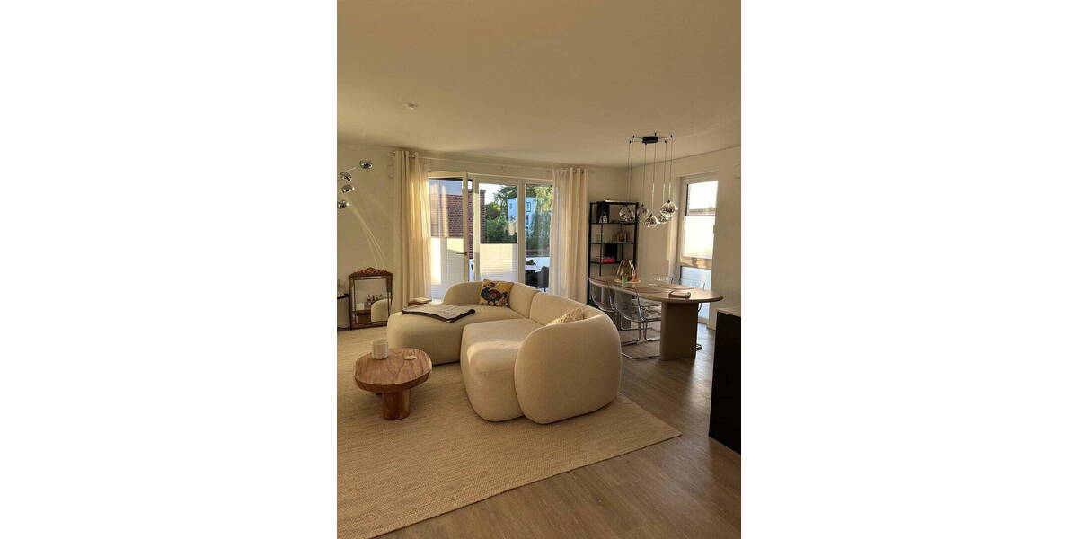 Etagenwohnung Tornesch Esingen - 3 Zimmer, 107 m&sup2;, 1.580&euro; | Angebot:26741015