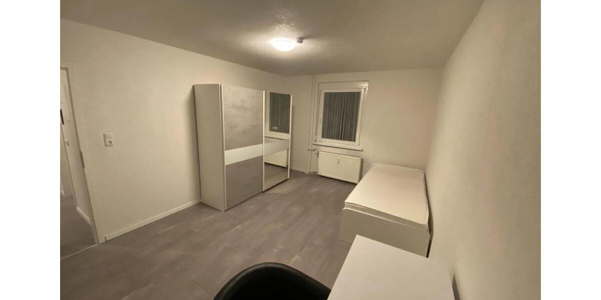 Wohnen auf Zeit Villingen-Schwenningen Schwenningen - 4 Zimmer, 20 m&sup2;, 320&euro; | Angebot:26581430
