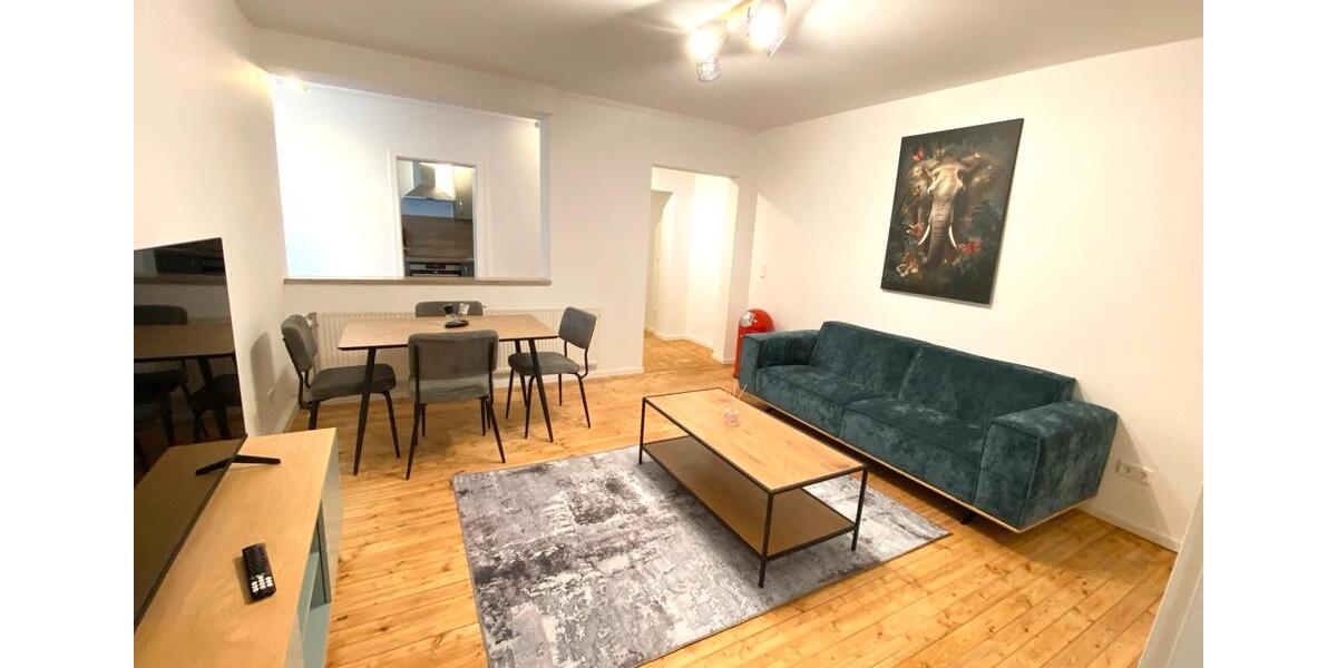 Etagenwohnung Buckenhof - 3 Zimmer, 91 m&sup2;, 2.400&euro; | Angebot:23716291