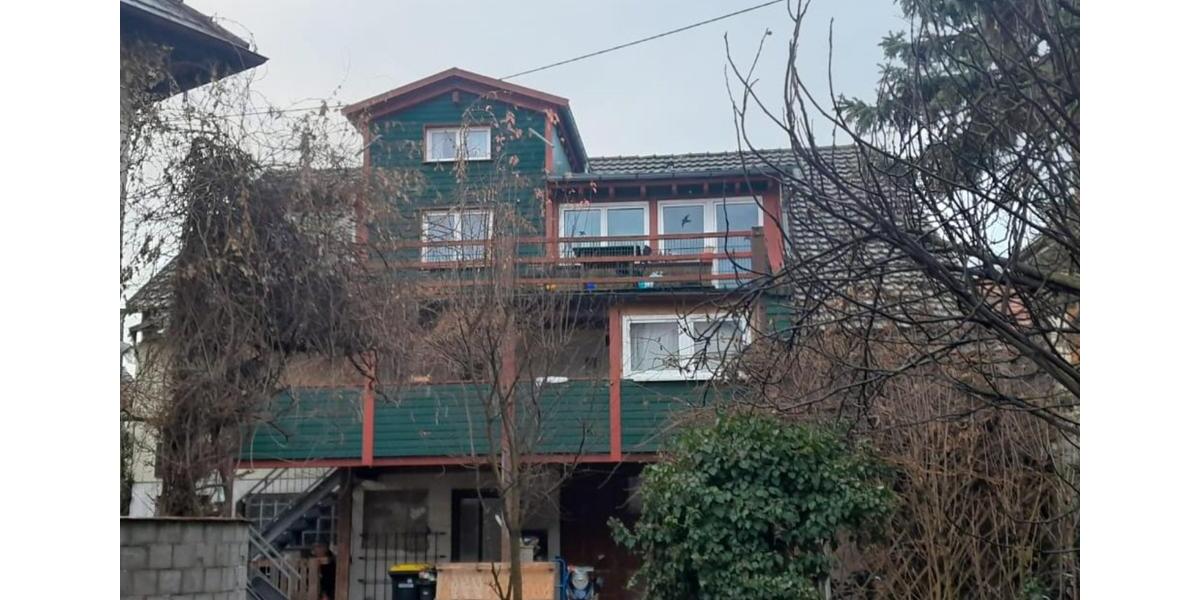 Etagenwohnung Bad Krozingen - 5 Zimmer, 140 m&sup2;, 1.400&euro; | Angebot:25646141