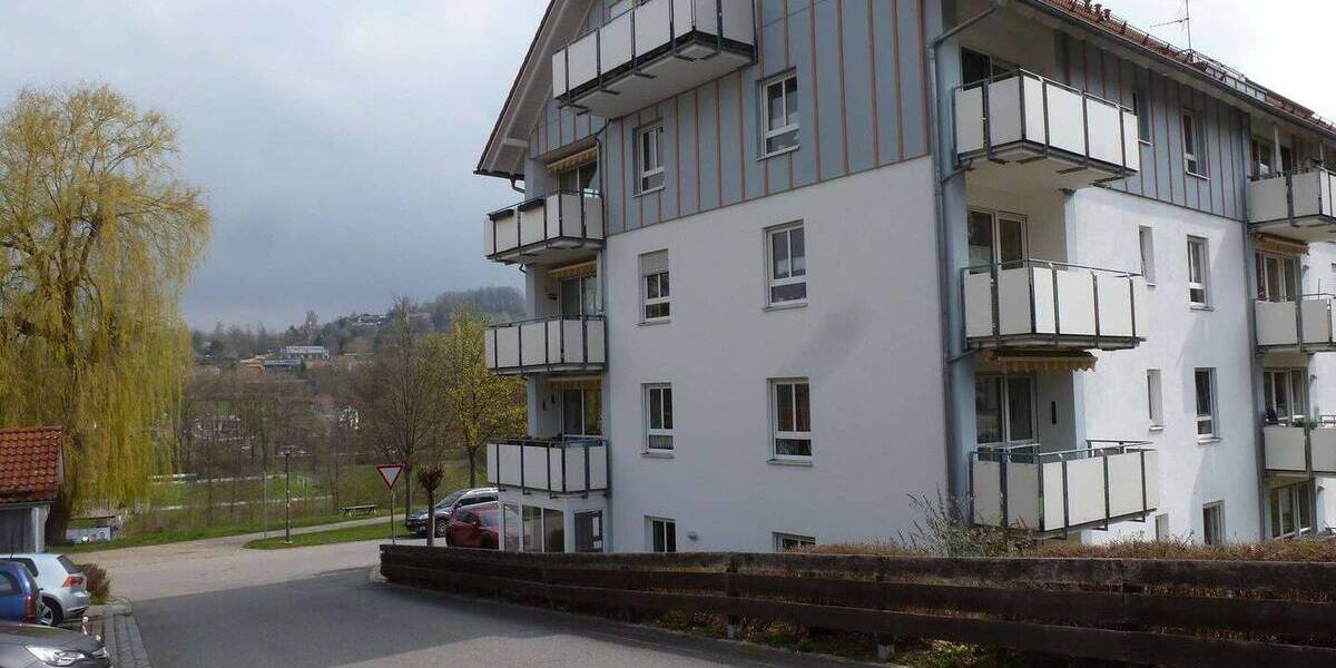 Etagenwohnung Viechtach - 3 Zimmer, 71 m&sup2;, 600&euro; | Angebot:26291123