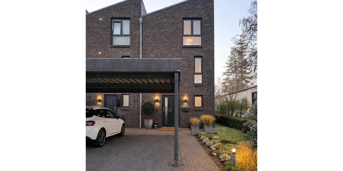 Reihenhaus Schenefeld - 4 Zimmer, 135 m&sup2;, 2.700&euro; | Angebot:25991904