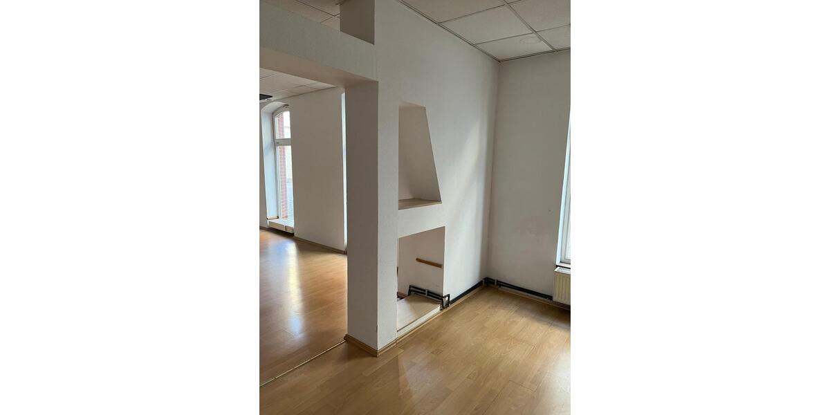 Etagenwohnung Holzminden - 3 Zimmer, 76 m&sup2;, 680&euro; | Angebot:25378937