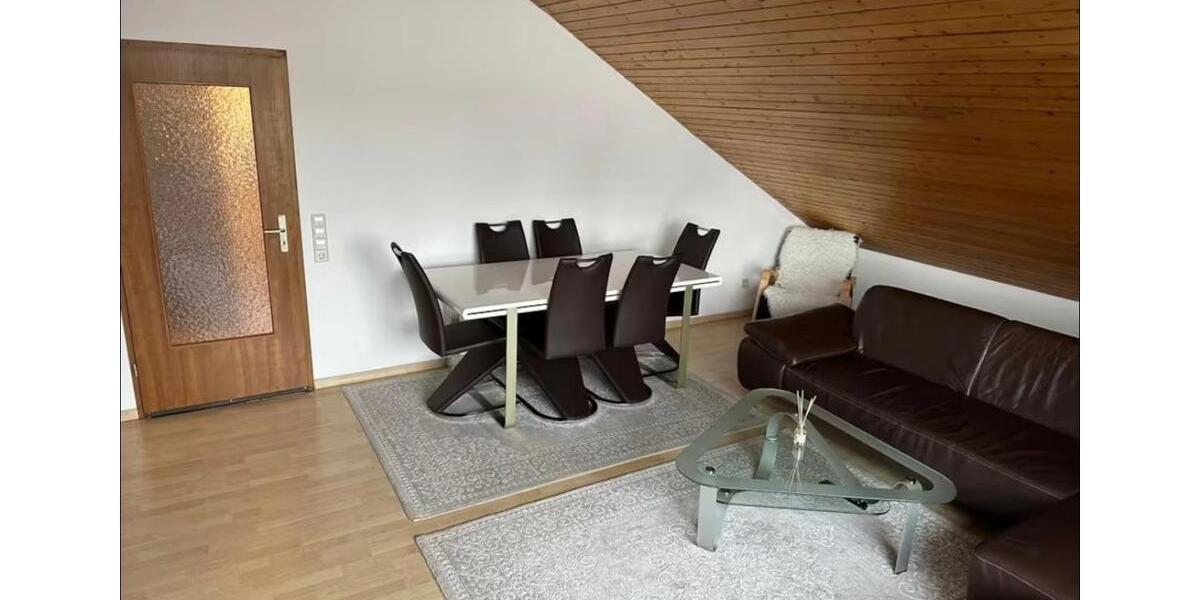 Dachgeschoßwohnung Ulm Donautal - 2 Zimmer, 63 m&sup2;, 999&euro; | Angebot:26251871