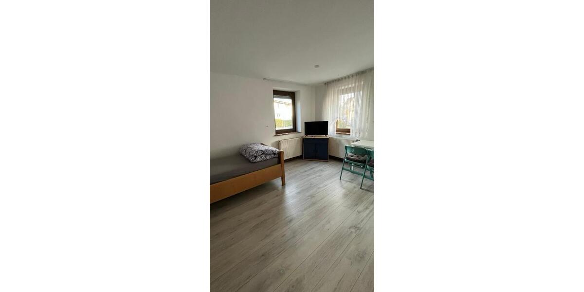 Wohnen auf Zeit Erbach - 5 Zimmer, 120 m&sup2;, 22&euro; | Angebot:25963245