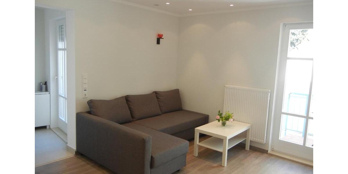 Vollmöbliertes Modernes Appartement mit Klimaanlage nähe U-Bahn 1 zimmer