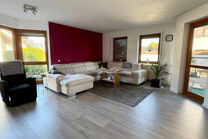 Wohnung Singen (Hohentwiel) Bohlingen - 3 Zimmer, 85 m&sup2;, 1.070&euro; | Angebot:26687101