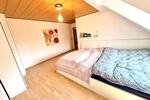 Dachgeschoßwohnung Duisburg - 3 Zimmer, 70 m&sup2;, 900&euro; | Angebot:26546138