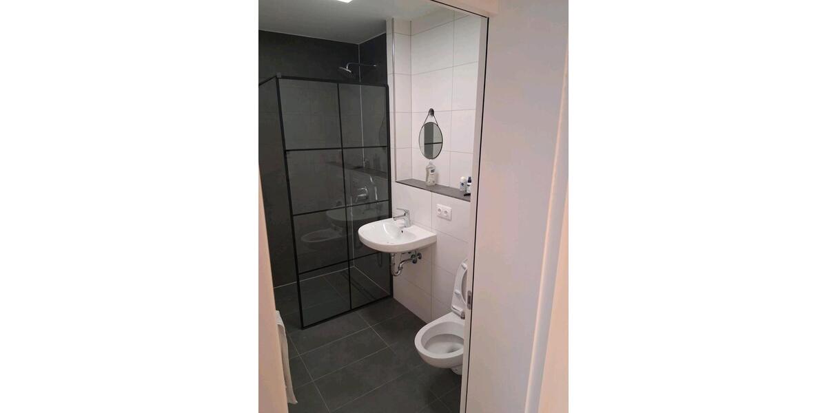 Etagenwohnung Regensburg Brandlberg - 3 Zimmer, 80 m&sup2;, 1.250&euro; | Angebot:25905428