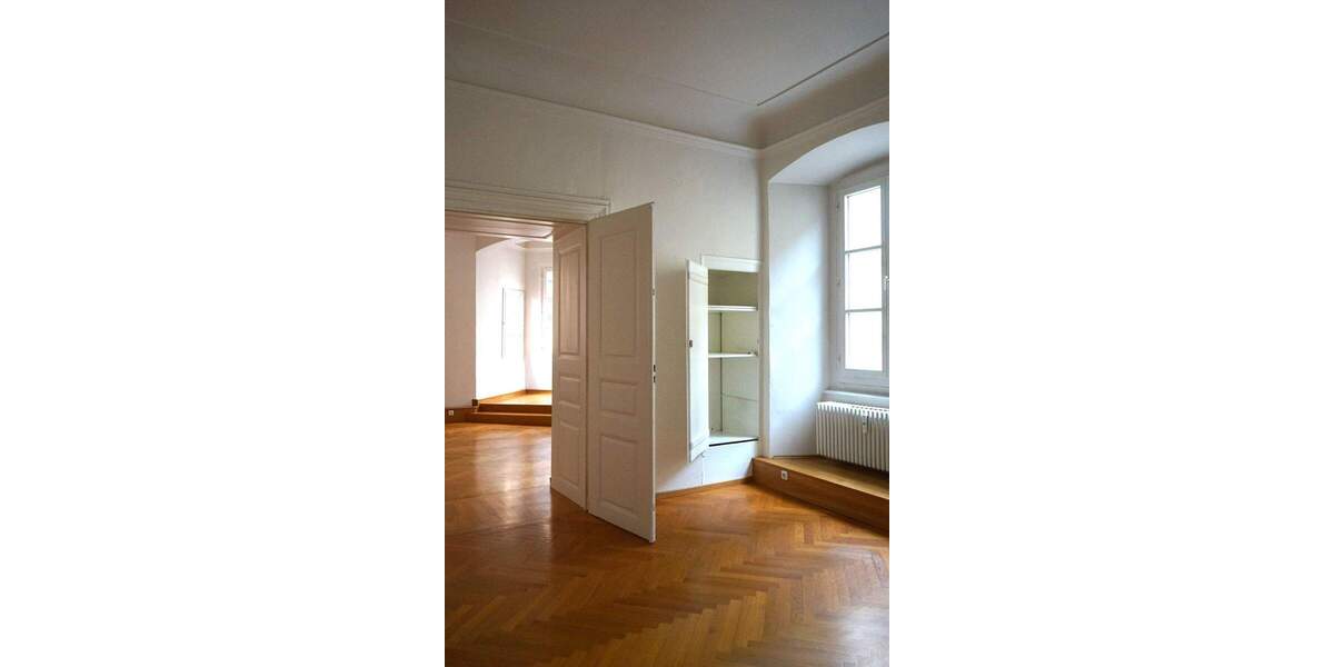 Gewerbeobjekt Regensburg Innenstadt - 4 Zimmer, 128 m&sup2;, 1.650&euro; | Angebot:24781513