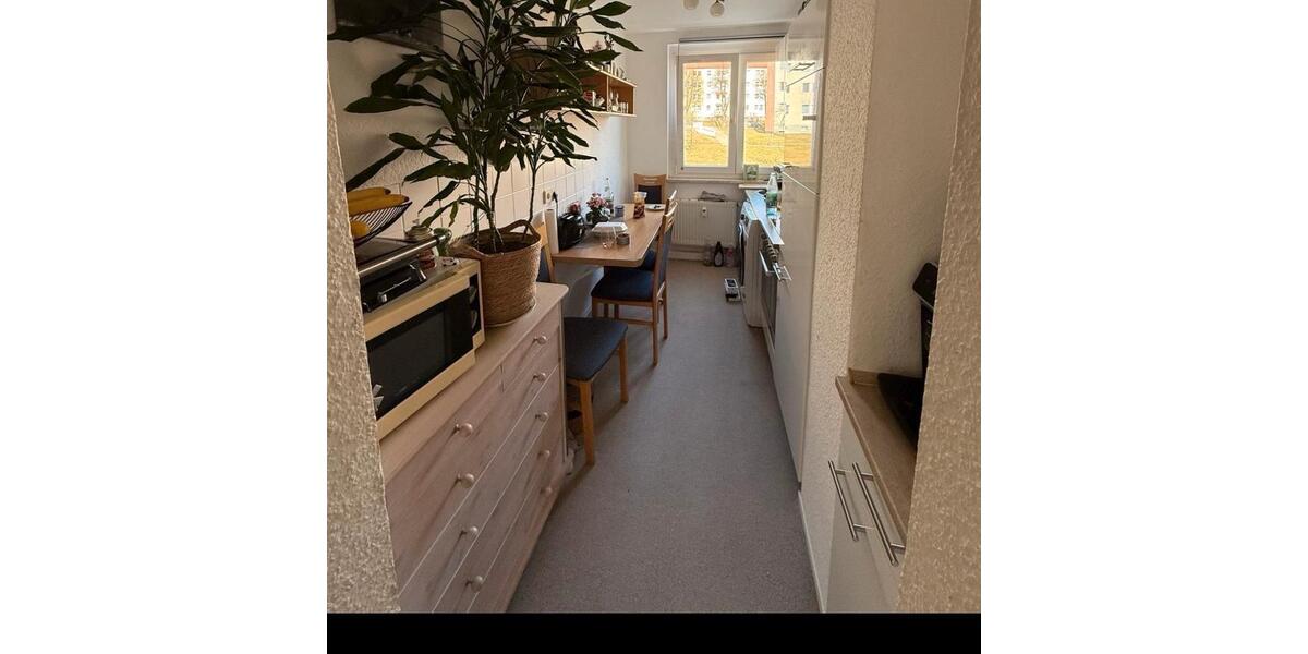 Etagenwohnung Zschopau - 3 Zimmer, 56 m&sup2;, 400&euro; | Angebot:26496975