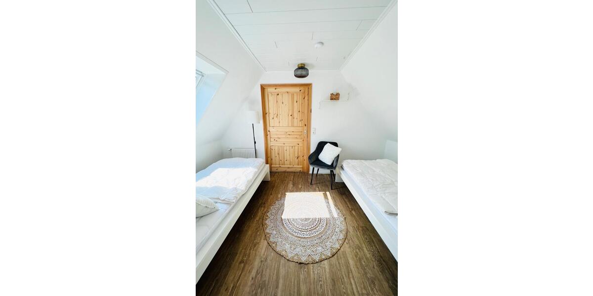Einfamilienhaus Gelting - 7 Zimmer, 175 m&sup2;, 1.950&euro; | Angebot:24598215