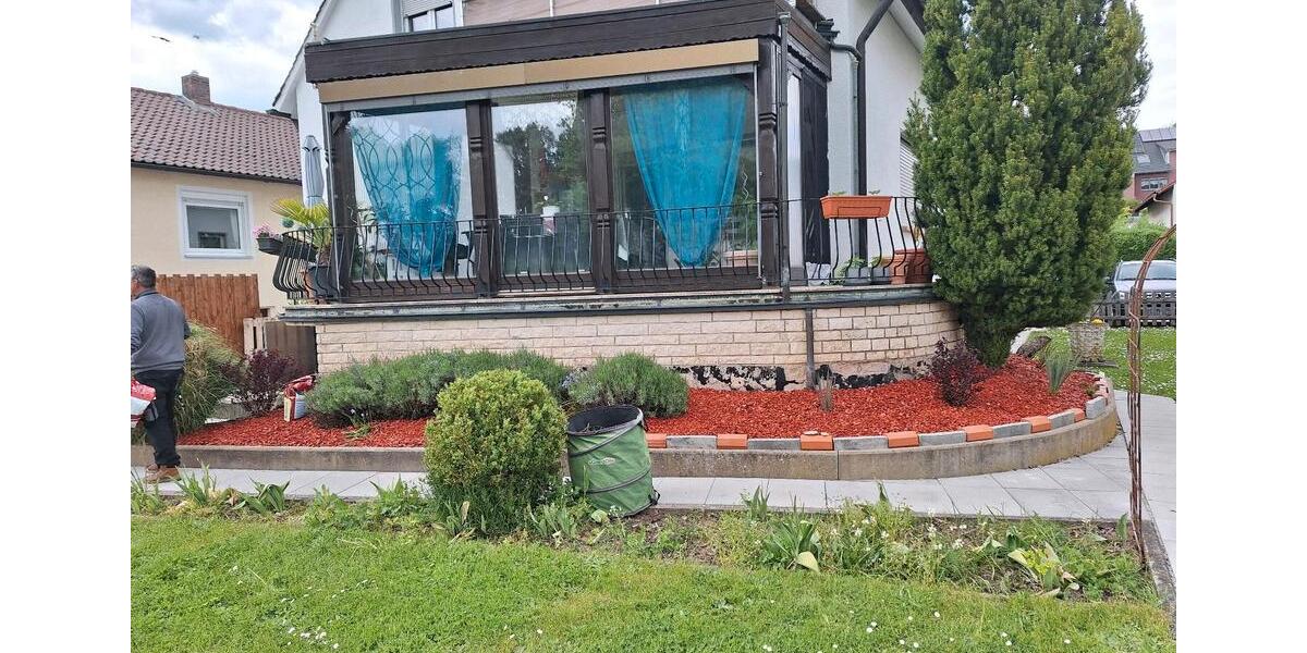 Erdgeschoßwohnung Schlüsselfeld - 3 Zimmer, 80 m&sup2;, 1.200&euro; | Angebot:26481233