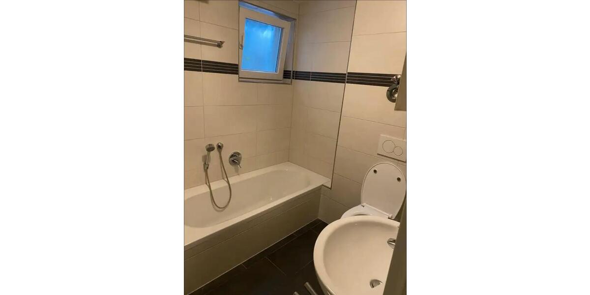 Etagenwohnung Wiesloch - 2 Zimmer, 77 m&sup2;, 890&euro; | Angebot:26032176