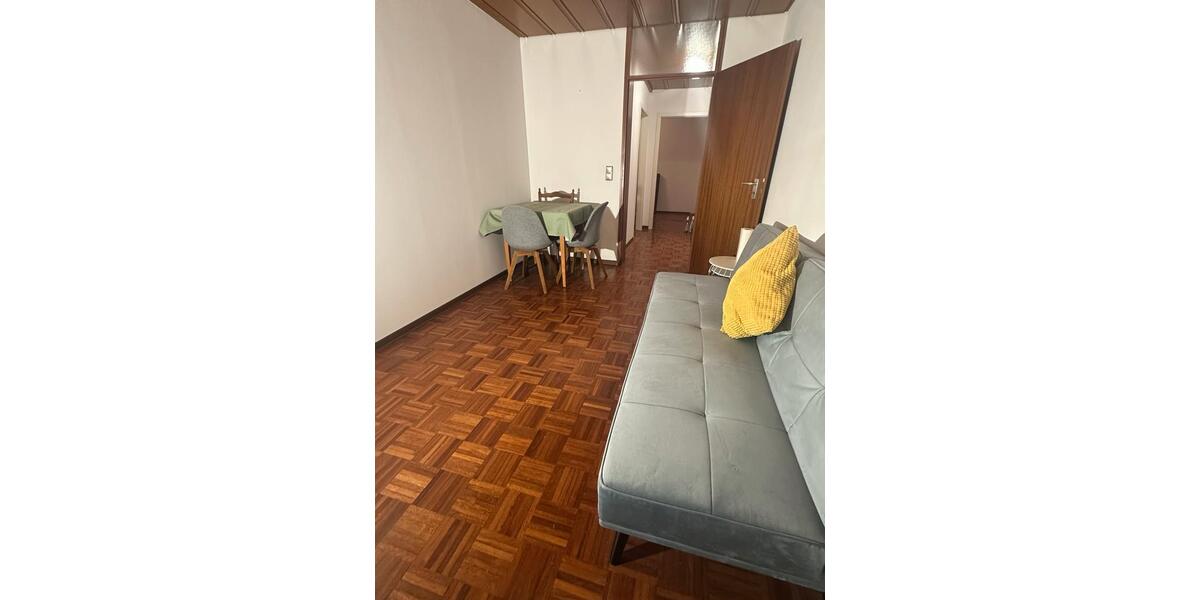 Etagenwohnung Karlsruhe - 1 Zimmer, 25 m&sup2;, 655&euro; | Angebot:26611901