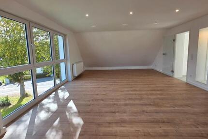 Wohnung Siegen - 3 Zimmer, 90 m&sup2;, 1.090&euro; | Angebot:27532633