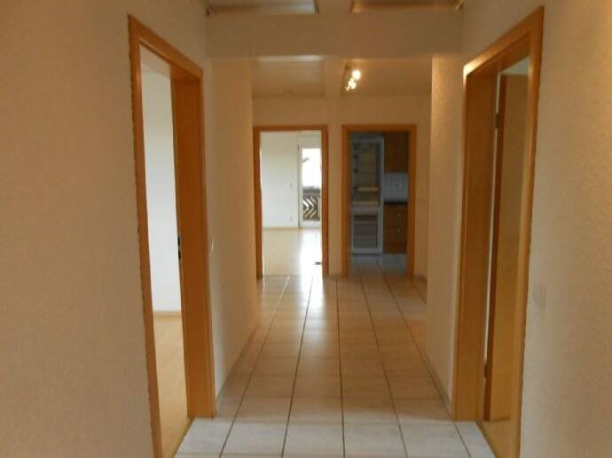 Etagenwohnung Seibersbach - 3 Zimmer, 100 m&sup2;, 550&euro; | Angebot:26392342