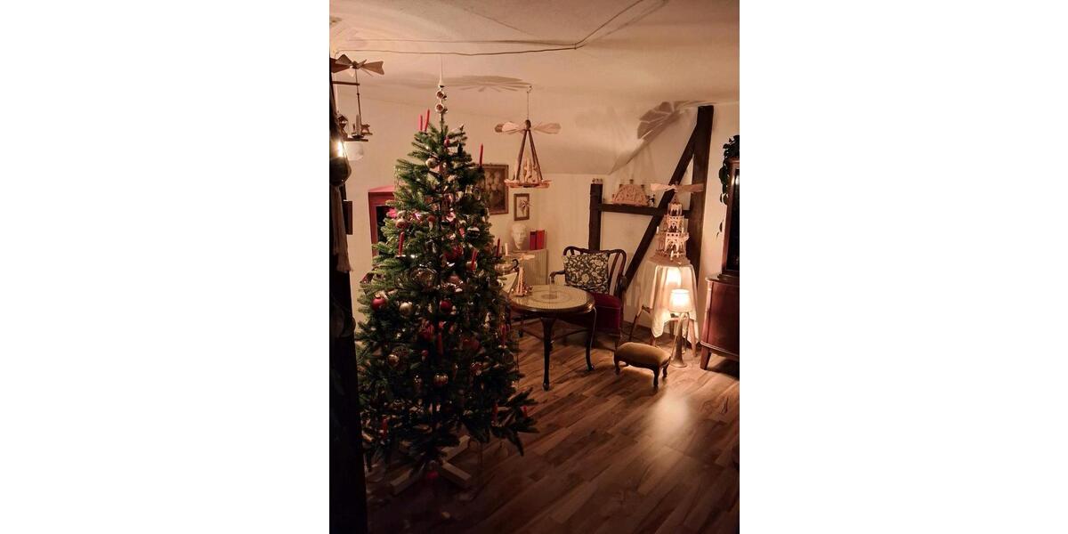Dachgeschoßwohnung Annaberg-Buchholz Buchholz - 3 Zimmer, 65 m&sup2;, 320&euro; | Angebot:26368853