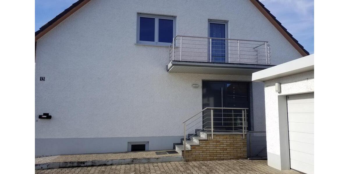 Dachgeschoßwohnung Bächingen an der Brenz - 4 Zimmer, 85 m&sup2;, 670&euro; | Angebot:24829058