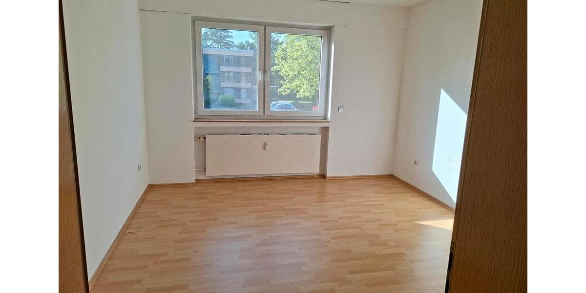 Etagenwohnung Rheinberg - 3.5 Zimmer, 94 m&sup2;, 1.000&euro; | Angebot:26689287