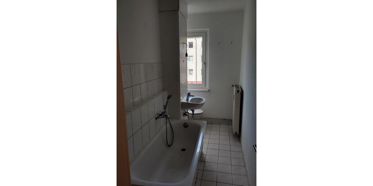 Etagenwohnung Neustadt (Dosse) - 2 Zimmer, 43 m&sup2;, 300&euro; | Angebot:26649318