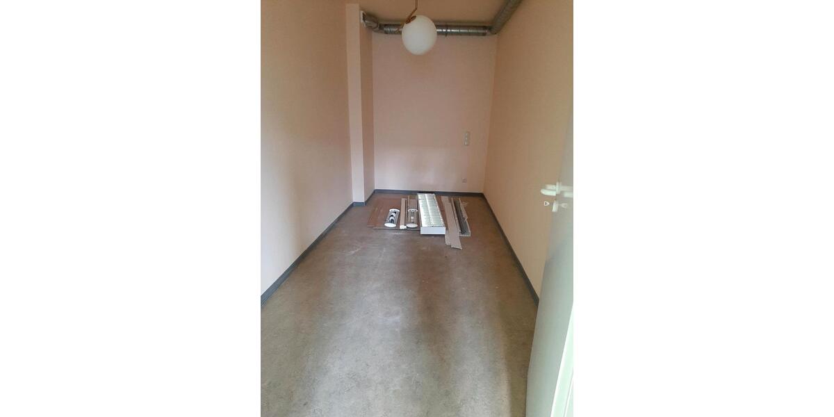 Gewerbeobjekt Mönchengladbach West - 738&euro; | Angebot:24514822