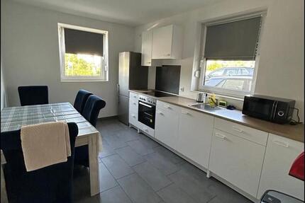 Wohnung Dummerstorf - 4 Zimmer, 200 m&sup2;, 26&euro; | Angebot:24695199