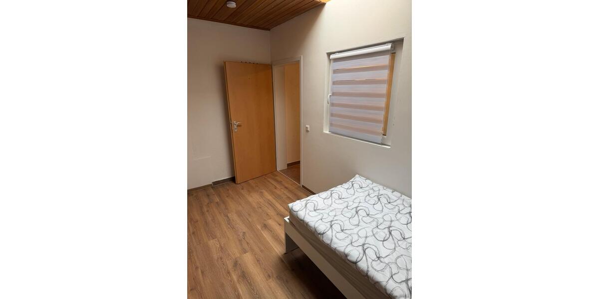 Etagenwohnung Neumarkt in der Oberpfalz Altenhof - 1 Zimmer, 14 m&sup2;, 450&euro; | Angebot:26122438