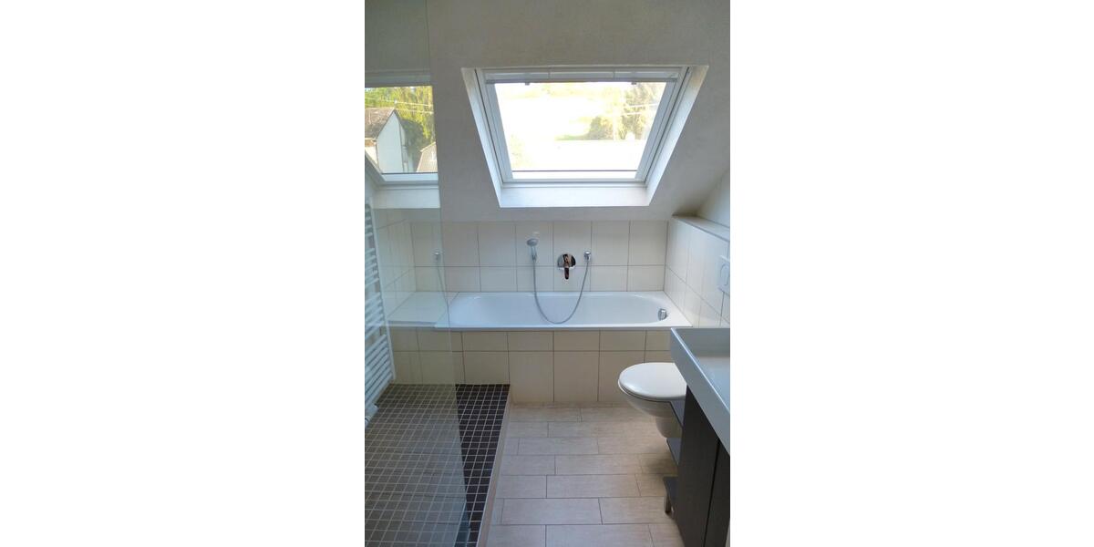 Einfamilienhaus Bad Breisig - 2.5 Zimmer, 77 m&sup2;, 625&euro; | Angebot:25968200