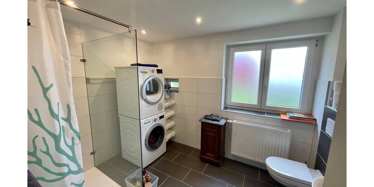 Einfamilienhaus Stegaurach - 8 Zimmer, 184 m&sup2;, 1.450&euro; | Angebot:26289657