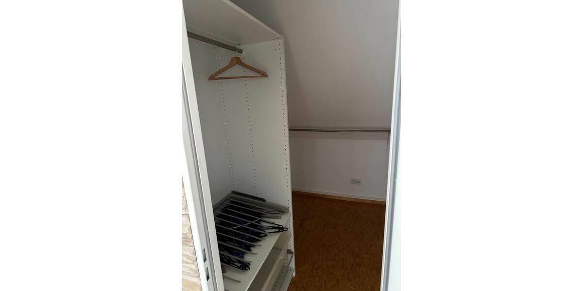 Großzügige 4-Zimmer-Wohnung mit Loft und Holzbalkendecke 4 zimmer