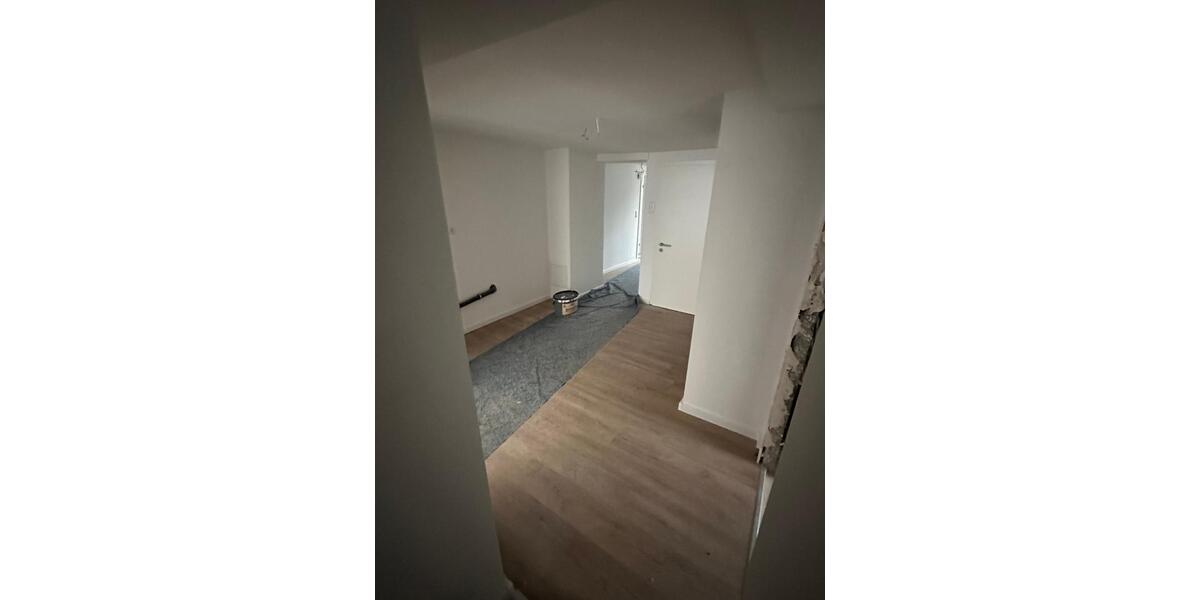 Erdgeschoßwohnung Kreuztal - 2.5 Zimmer, 80 m&sup2;, 800&euro; | Angebot:24327647