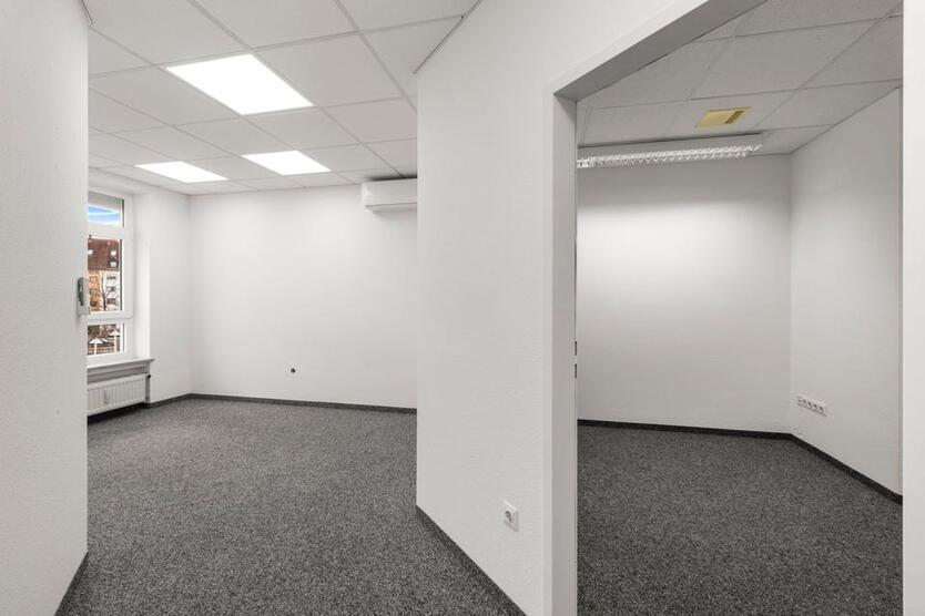 Zentral, modern und klimatisiert! Ihre neuen Büro-Praxisflächen auf dem Campus der Uni Augsburg zimmer