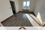 Dachgeschoßwohnung Boffzen - 3 Zimmer, 86 m&sup2;, 420&euro; | Angebot:23438511