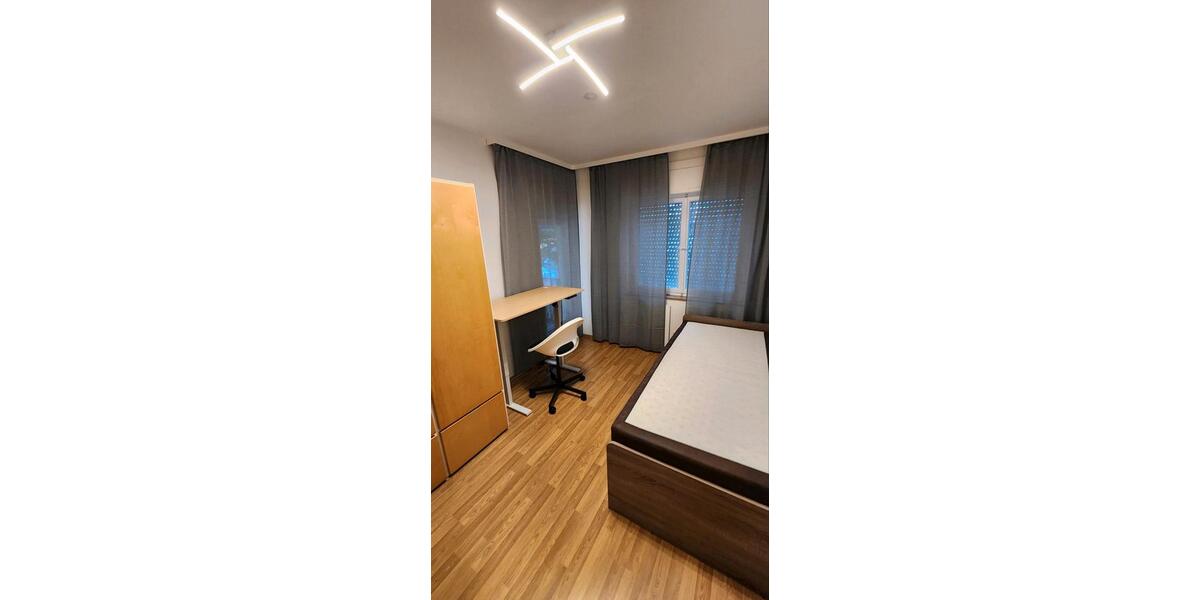 Wohnen auf Zeit Ludwigsburg - 1 Zimmer, 11 m&sup2;, 555&euro; | Angebot:26582744