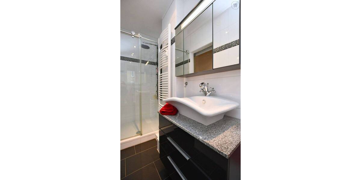 Etagenwohnung Stuttgart Mitte - 2 Zimmer, 60 m&sup2;, 1.590&euro; | Angebot:26502465