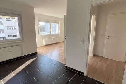 Wohnung Radevormwald Innenstadt - 3 Zimmer, 71 m&sup2;, 639&euro; | Angebot:25176942