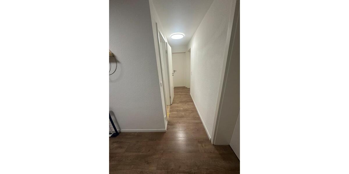 Dachgeschoßwohnung Eislingen (Fils) - 3 Zimmer, 84 m&sup2;, 1.050&euro; | Angebot:24719602