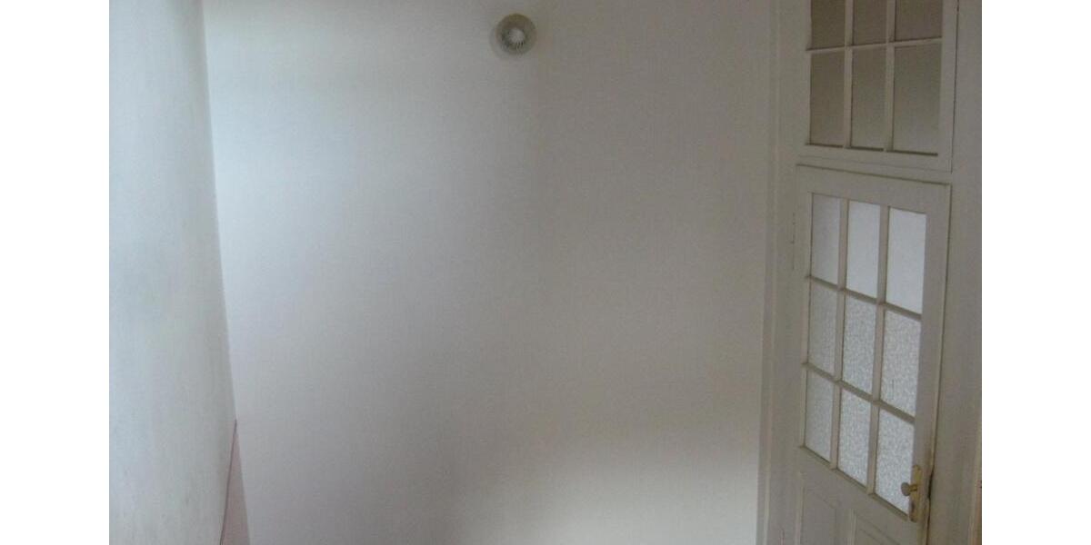 Etagenwohnung Ballenstedt - 4 Zimmer, 100 m&sup2;, 695&euro; | Angebot:26554343