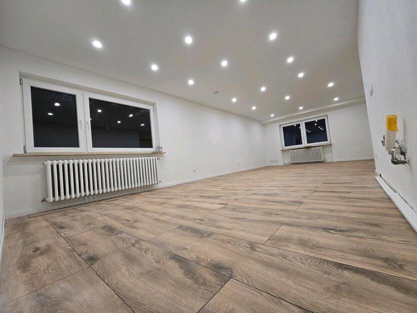 1 Zimmer Wohnung 55 qm + Terrasse 30qm zu vermieten Erstbezug zimmer